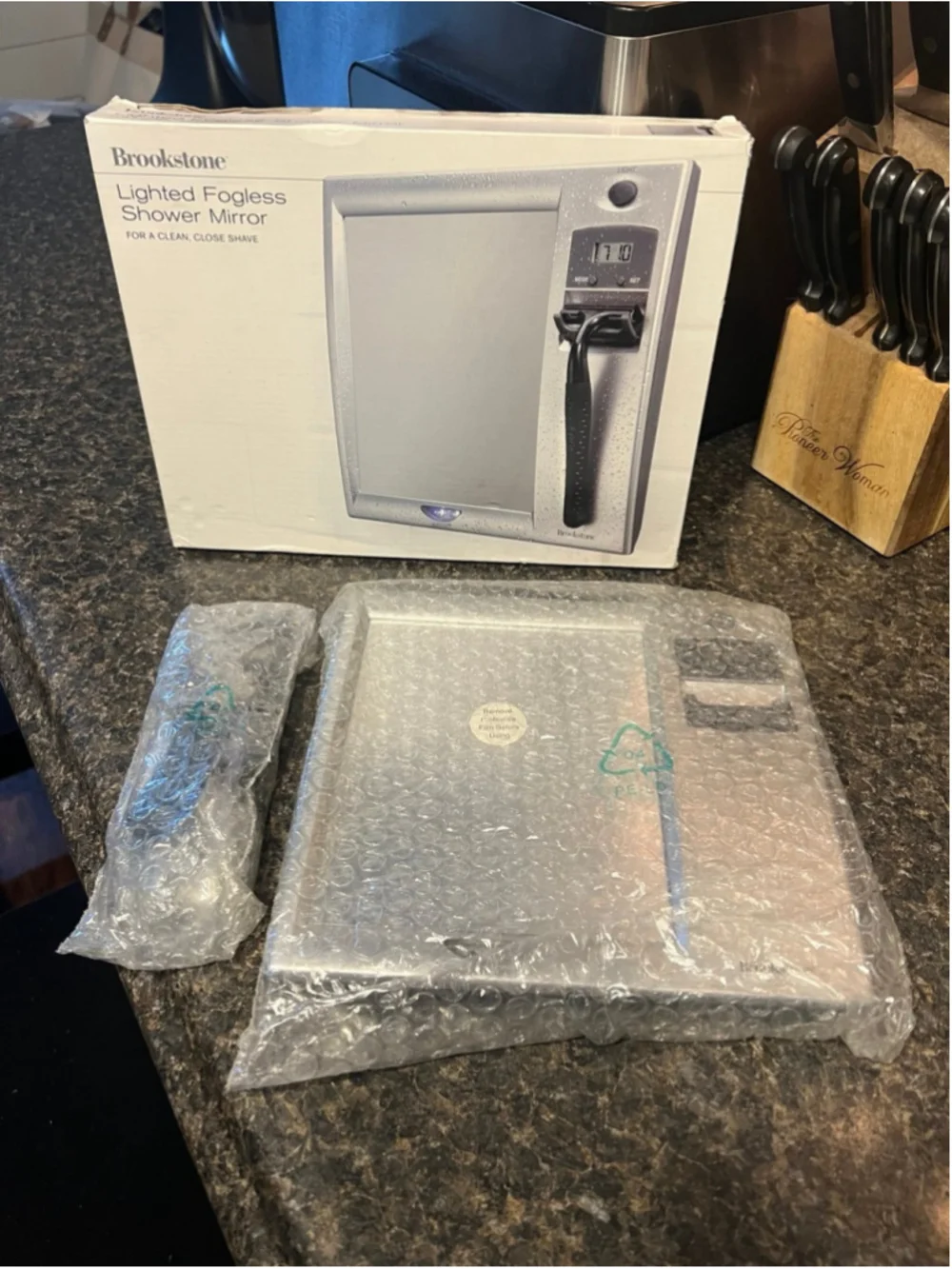 New Brookstone Lighted Fogless Shower Mirror